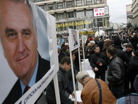 SNS skuplja potpise za promenu Ustava