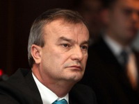 "Vrijeme je da BiH dobije vodstvo koje će je izvući iz dužničkog ropstva"