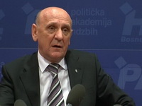 Tihićeva mostarska misija