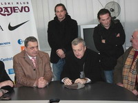 Hamzagić pregovara s Debrecenom, Škoro završio karijeru