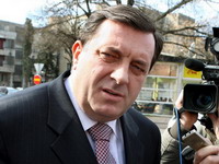 Dodik razriješio Čavića senatorske dužnosti