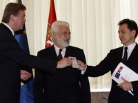 Primanje mita i laganje političara su slika Srbije