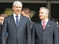Dinkić – Tadić 3:0