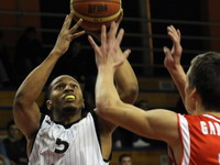 Partizan mt:s teško do finala