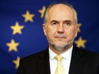 Inzko se sastao sa Williamom Hagueom