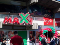 Prodat Delta Maksi za 932,5 miliona evra