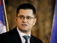 Jeremić ne vidi problem u podršci odlukama RS