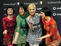 IDEMO U FINALE: Ovacije za Ninu, Sanju, Sašku i Tijanu i gospodina "Čarobnog"!