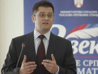 Izbalansirana spoljna politika
