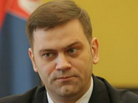 Stefanović: Niko od nas ne traži da priznamo Kosovo