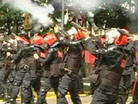 Malezijska policija uhapsila više od 500 ljudi u prijestonici u pokušaju da spriječi masovne antivladine demonstracije
