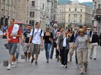 Građani BiH sve siromašniji, država u debelom deficitu