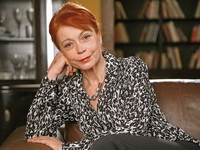 Neda Arnerić: Sada učim od mlađih