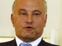 Grujić: Privredi preti propast