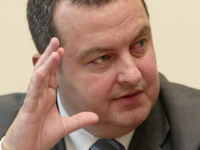 Dačić: Policija neće zabraniti Paradu ponosa