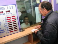 Nikolić: Srbiji treba fiksni kurs dinara