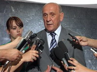 Tadić mi je rekao da ne želi ukloniti zastavu RS-a jer bi za nju život dao