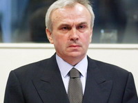 DB od 1992. sarađivao sa CIA