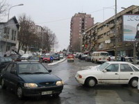 Srbi uklonili barikadu da propuste rusku pomoć