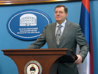 Dodik: RS pomaže i podržava povratak izbjeglica