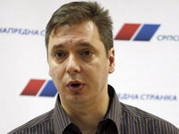 Vučić: Više radnih mesta za žene