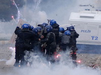 Poginulo turskih pet policajaca
