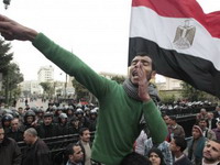 U sukobu sa demonstrantima u Kairu 12 poginulih
