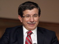 Davutoglu priprema BiH za samit NATO-a