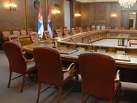 Vlada Srbije ne sme da ima više od 15 ministarstava