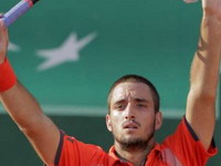 Viktor sa 21 asom do pobede nad Bekerom