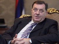 Dodik: Nikolić da podigne pripravnost vojske