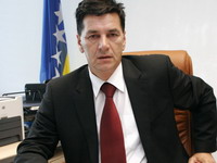 Poziv Komšiću da se vrati među istinske patriote