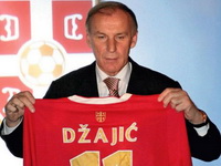 Vučić vraća Džajića u Zvezdu?