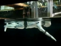 Japanci napravili robota koji će pomoći plivačima da plivaju brže