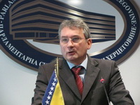 U RS-u se dogodio politički zemljotres