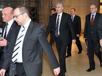 Pokušaji dva HDZ-a da preuzmu hrvatske pozicije u F BiH mogli bi ostati samo pokušaji sve do 2014.