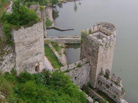 Golubac: Arhitektura, mitovi i predanja