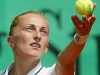 Jugić-Salkić poražena u prvom kolu dubla na WTA turniru u Parizu