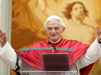Papa Benedikt XVI se povlači