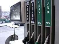 Federacija BiH Cijene goriva pojeftinile za pet feninga