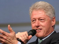 Klinton kritikuje Obamu zbog Sirije, podseća na BiH i Kosovo