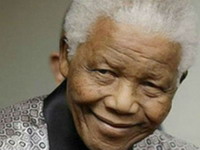 Mandela je teško, ali je još živ