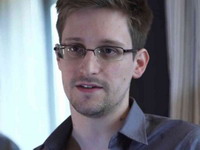 Snowden traži utočište, zahtjevi za azil poslani u 19 zemalja
