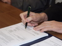 Potpisan ugovor o kupoprodaji opreme i udjela u UNIS-u