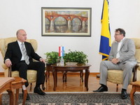 Hrvatska može pomoći BiH da skrati proces evropskih integracija