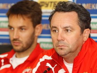 Zvezda bez trenera protiv Černomoreca!