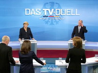 TV duel Merkelove i Štajnbrika