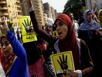 Milioni potpisa protiv svrgavanja Mursija