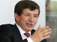 Ahmet Davutoglu stigao u posjetu Sarajevu