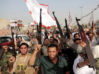 Irak traži da SAD bombarduje sunitske borce
